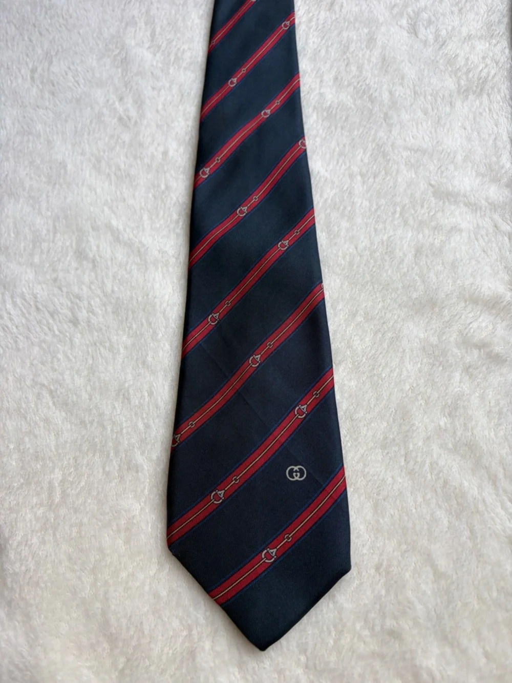 VINTAGE‎ Gucci Men's Striped Tie Navy Red 100% Silk Horsebit Logo Classic